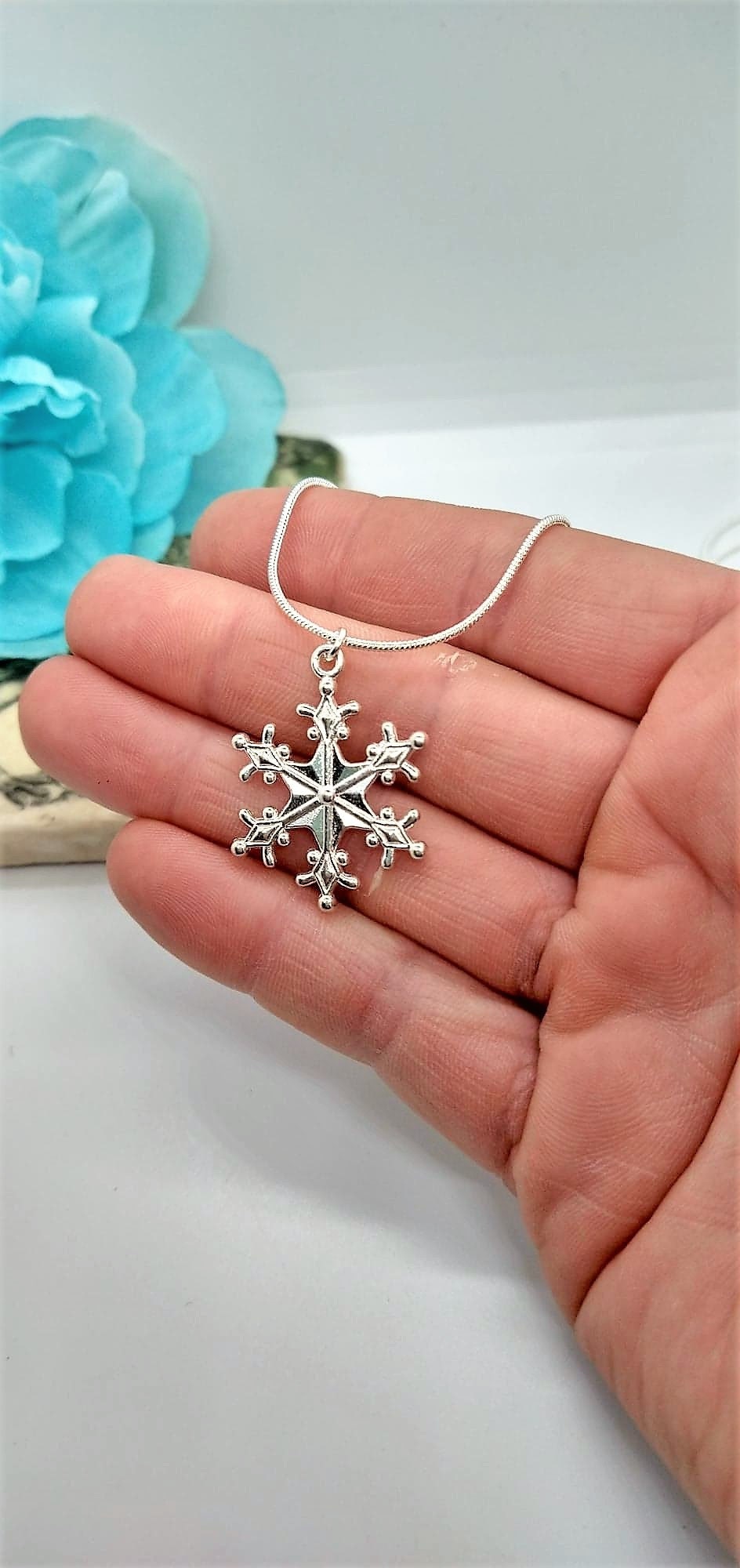 Silver Snowflake Necklace Christmas Necklace Minimalist Jewelry Charm Pendant Gift For Her