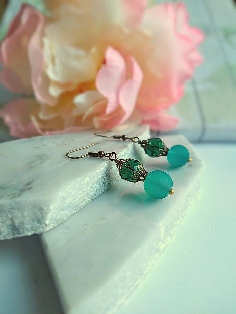Teal Blue Sea Glass Jewelry Set: Dangle Earrings, Stretch Bracelet, Necklace