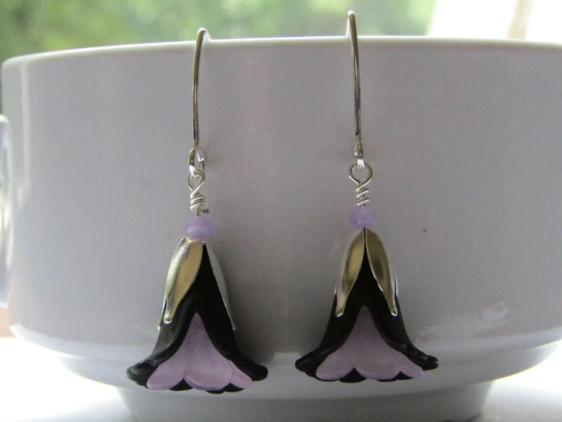 Flower Earrings Dainty Floral Dangle Gift For Nature Lover Flower Jewelry Minimalist Drops