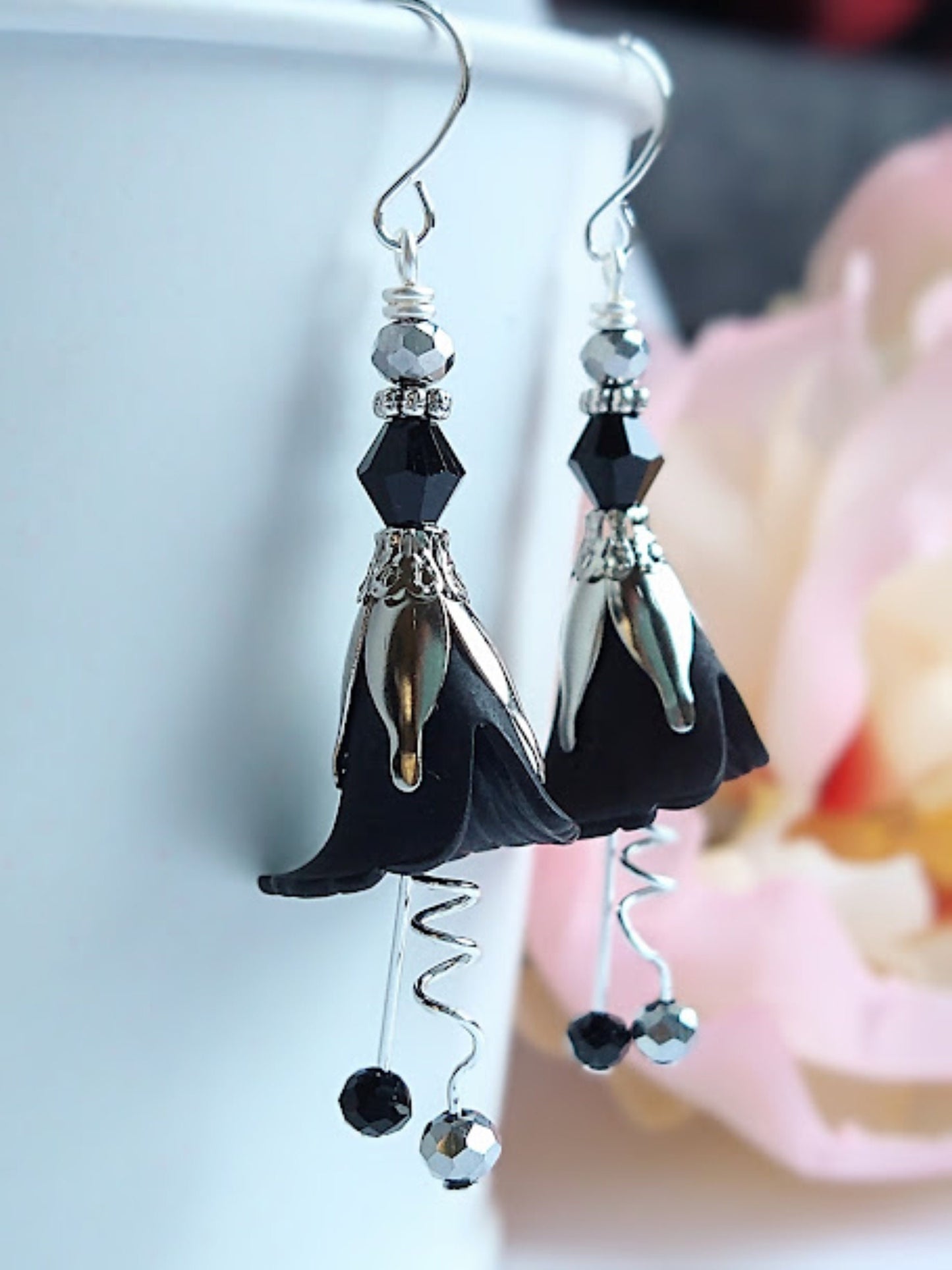 Black Flower Earrings Black, Mother's Day Gift For Her, Daisy Floral Dangle Earrings, Small Rose Drop Earrings, Dainty Summer Earrings
