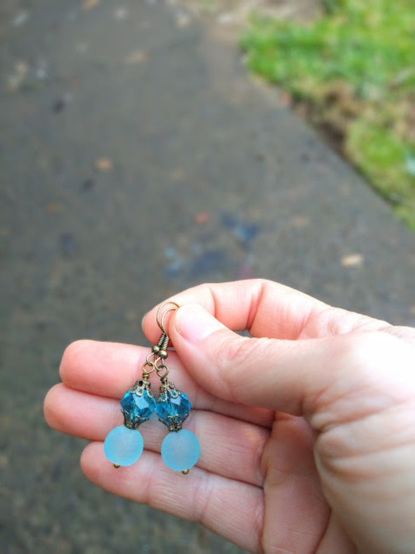 Blue Dangle Earrings and Stretch Bracelet Set - Dainty Jewelry Gift For Her Vintage Necklace Set
