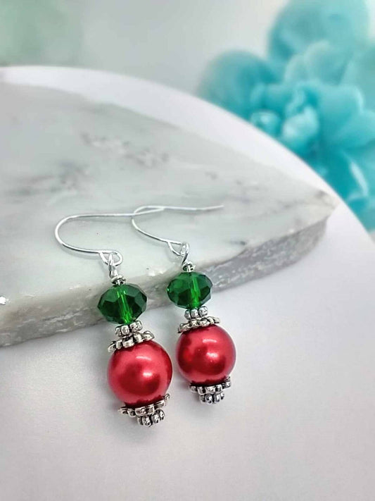 Handmade Red Pearl Christmas Earrings: Green Dangle Drop Jewelry