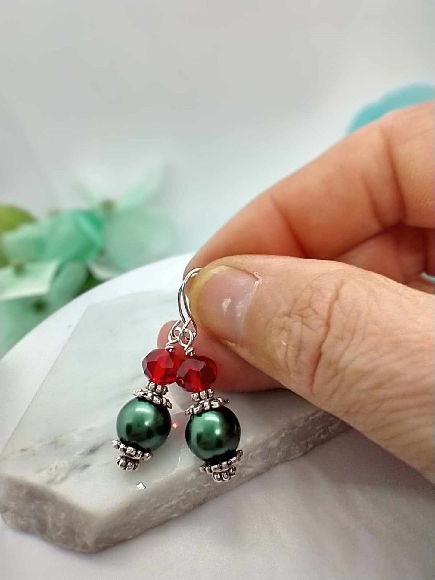 Pearl Christmas Dangle Earrings: Festive Holiday Jewelry