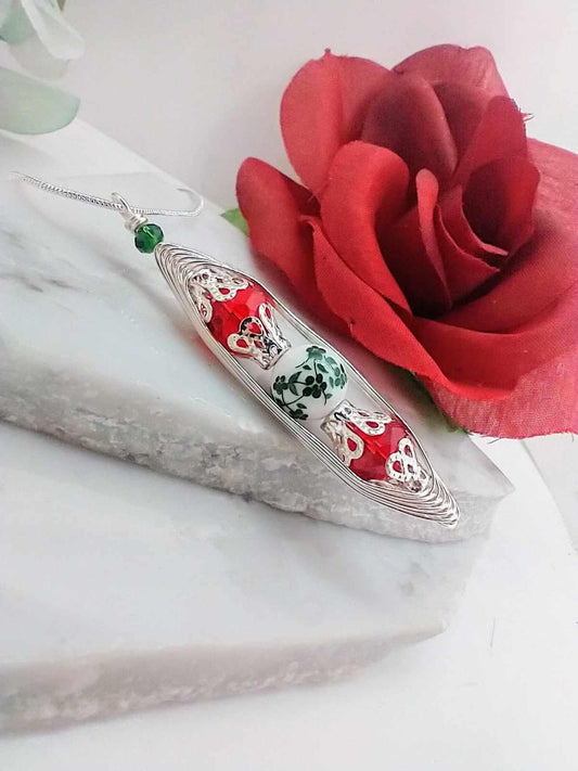 Floral Christmas Necklace Christmas Pendant Gift For Her Festive Christmas Gift Holiday Jewelry Handmade Floral Necklace Minimalist