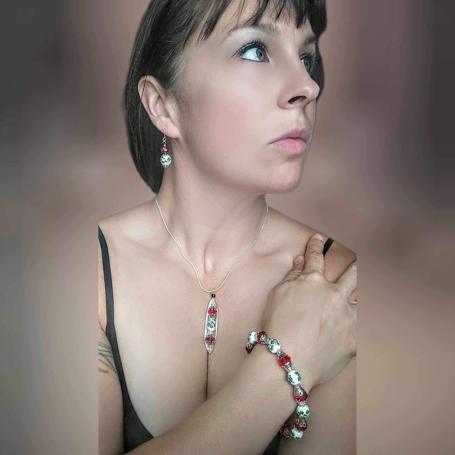 Handcrafted Floral Beaded Stretch Bracelet: Red Crystal & Silver-Plated