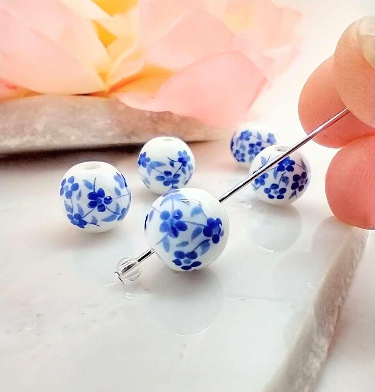Blue Ceramic Flower Beads: 10mm Floral Jewelry Supplies (10 Piece Pack)
