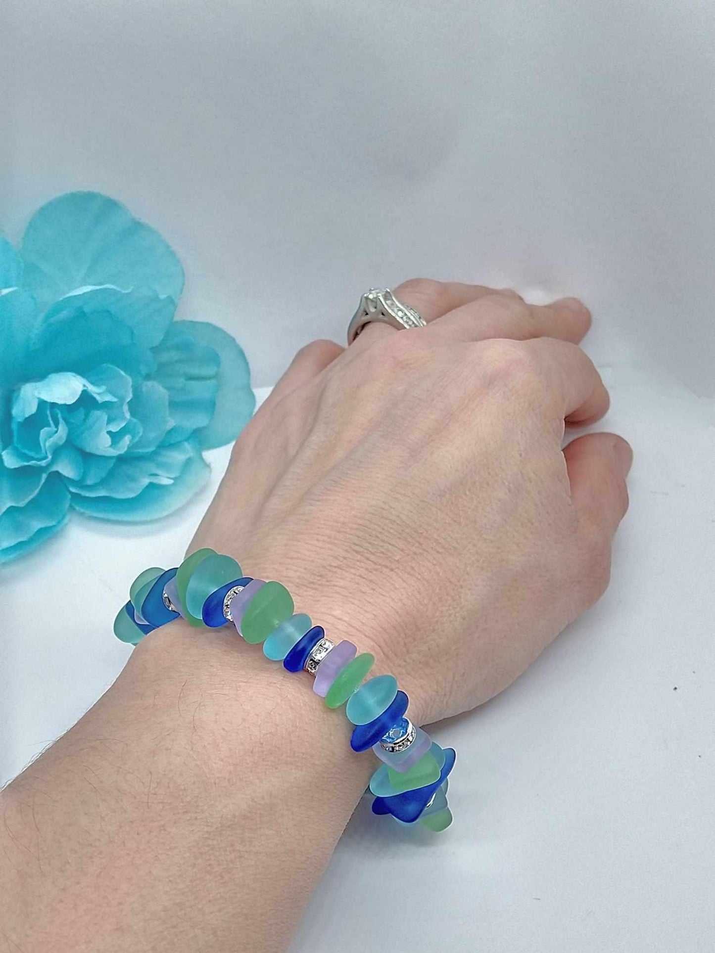 Multicolor Seaglass Stretch Bracelet: Beaded Floral Jewelry
