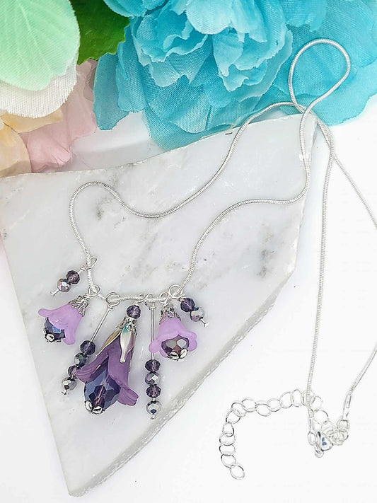 Purple Flower Necklace, Silver Chain Pendant, Bridal Statement Necklace, Elegant Handmade Beaded Choker