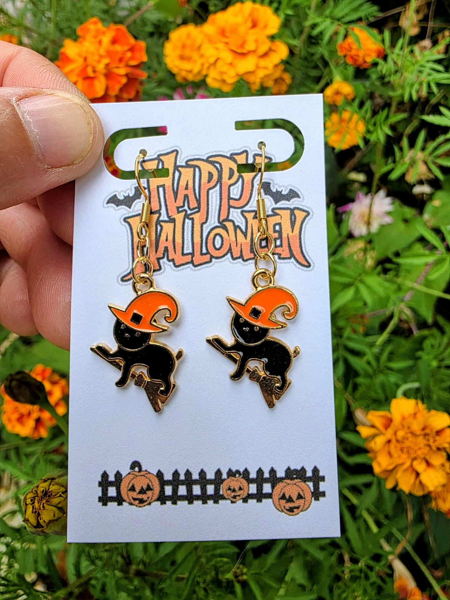 Black Cat Witch Earrings – Spooky Halloween Dangle Jewelry | Flying Cat Costume Earrings | Cute Fall Festival & Party Gift