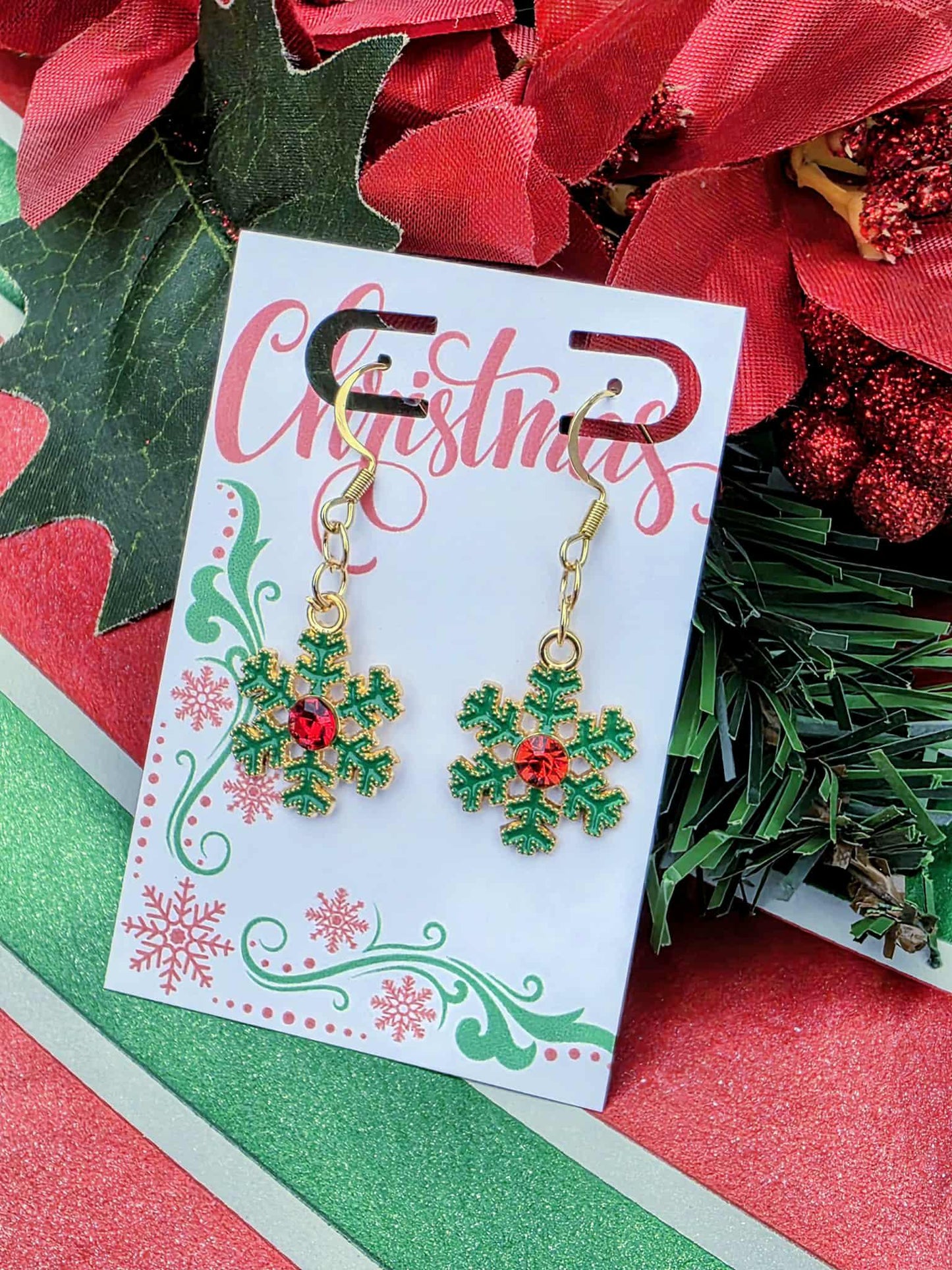 Green Snowflake Jewelry Set – Christmas Holiday Earrings & Matching Necklace – Festive Winter Gift for Women