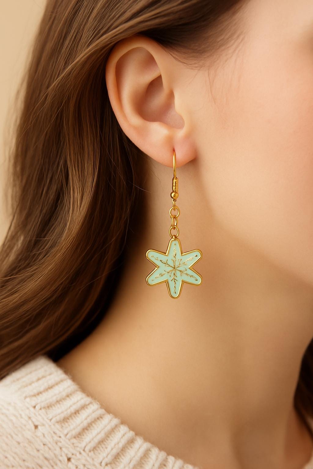 Gold Snowflake Dangle Earrings – Christmas Holiday Jewelry Gift for Women – Festive Winter Drop Earrings – Sparkly Seasonal Snowflake Charm