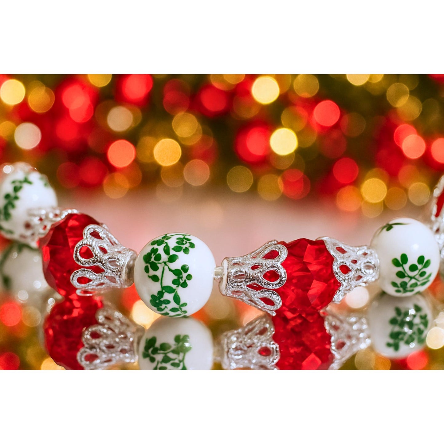 Handmade Red Green Beaded Christmas Bracelet, Holiday Jewelry
