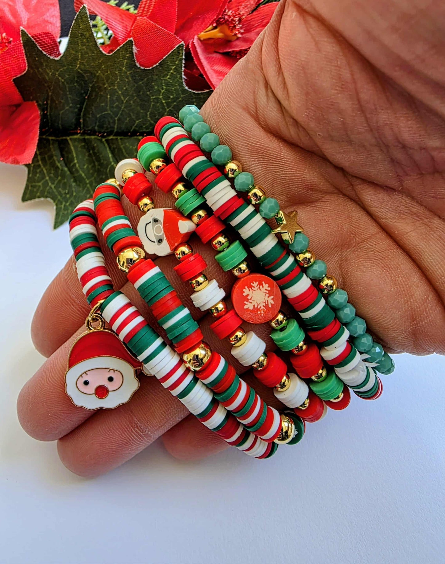 Christmas Stackable Stretch Bracelet Set | 6pc Set Holiday Bead Bracelet | Gold Santa Xmas Gift Jewelry | Festive Women’s Accessory
