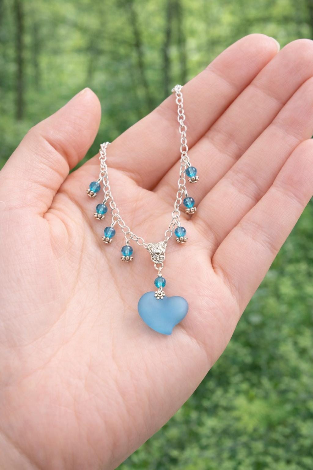 Azure Drop Collar with Dangling Glass Accents, Handmade Silver Chain Jewelry, Adjustable Everyday Accessory