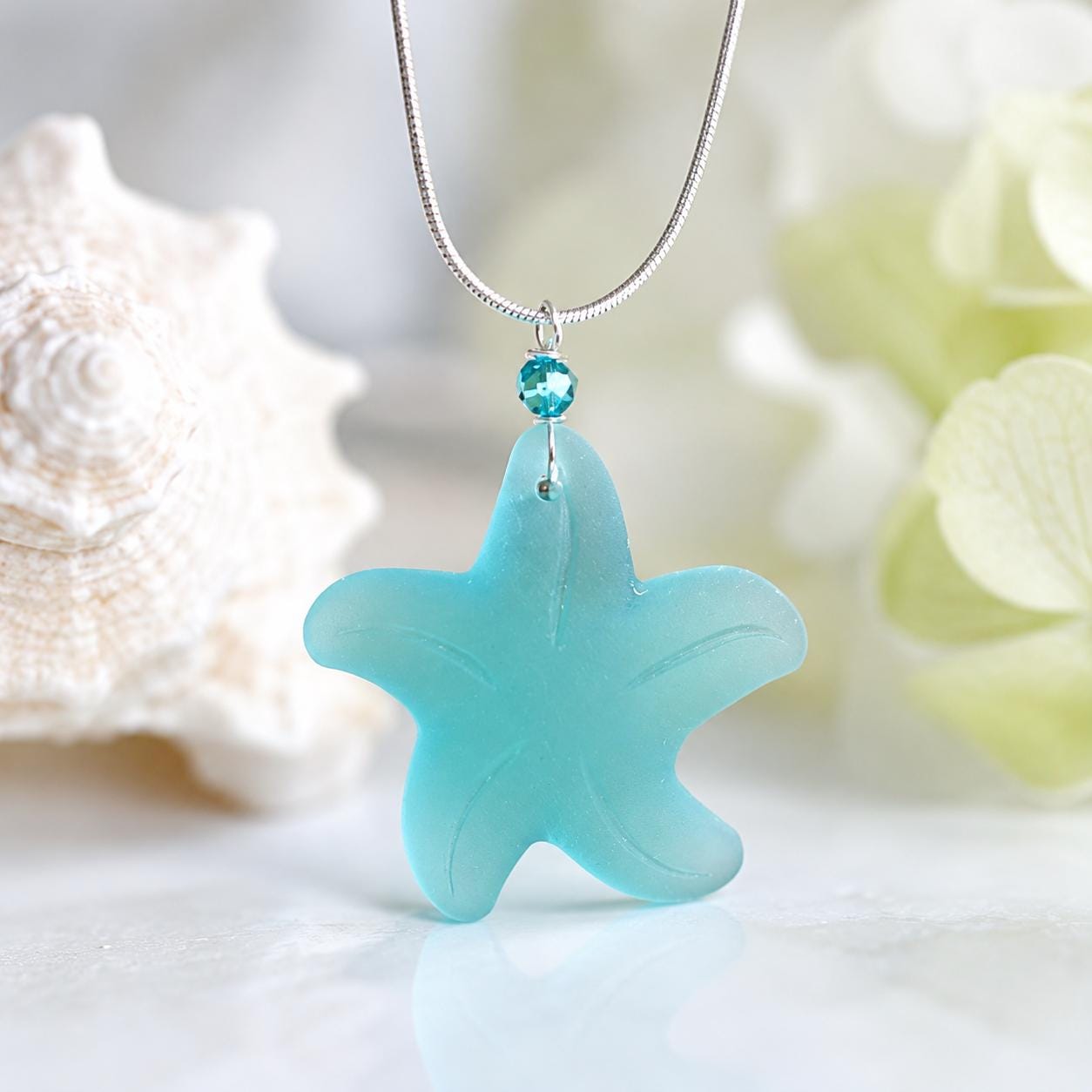 Sea Glass Starfish Necklace, Coastal Beach Jewelry, Ocean Necklace Gift for Her, Mermaidcore Pendant Necklace