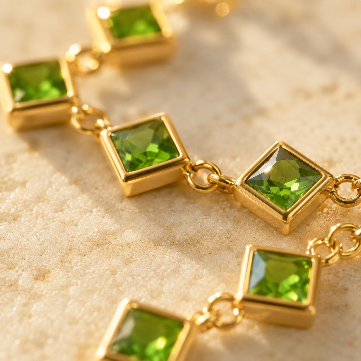 Green Crystal Gold Bracelet, August Birthstone Bracelet, Emerald Green Jewelry, Adjustable Gold Bracelet, Gift for Her, Dainty Bracelet
