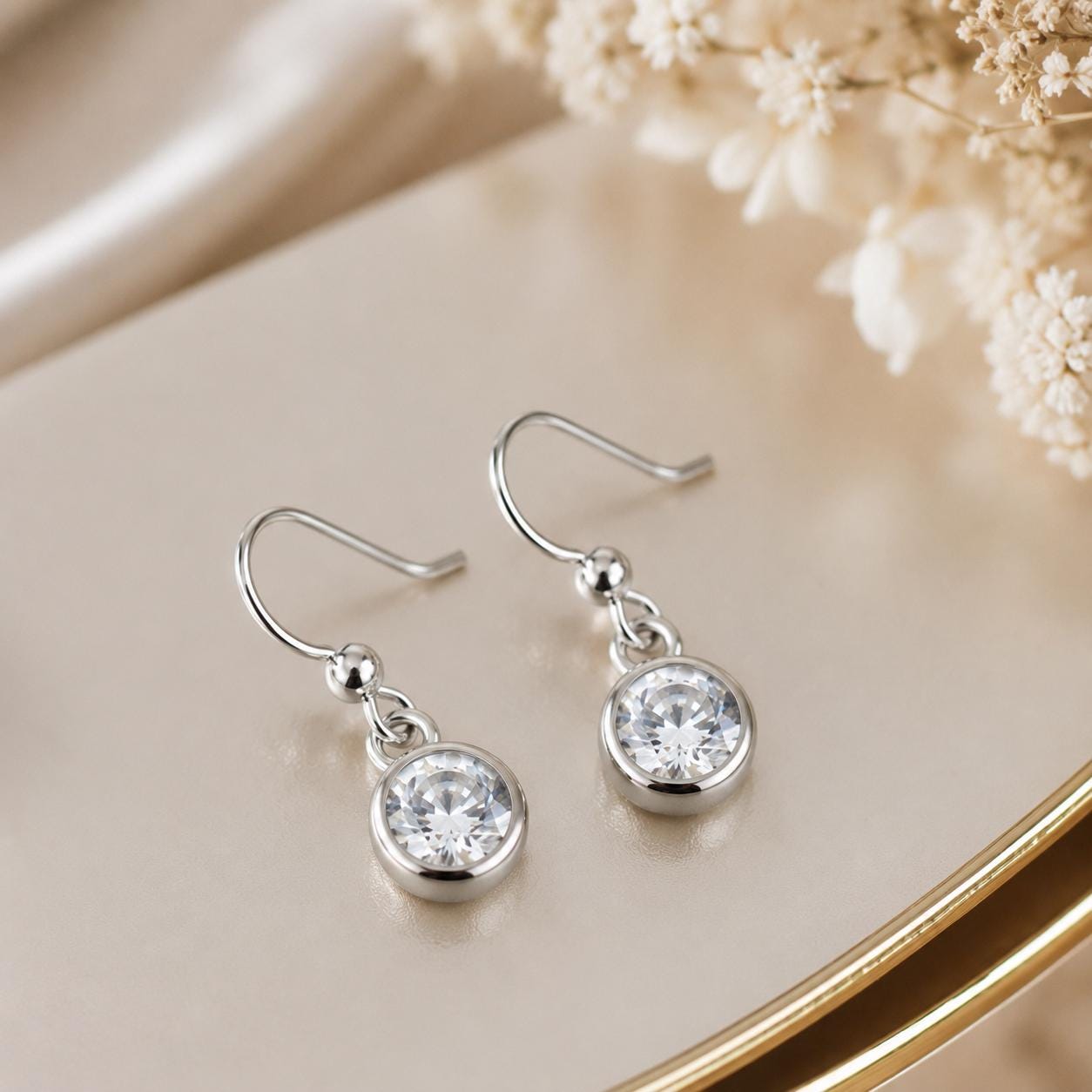Dainty Crystal Jewelry Set, Minimalist Necklace and Earrings Set, Silver Crystal Pendant Necklace, Bridesmaid Gift, Everyday Jewelry