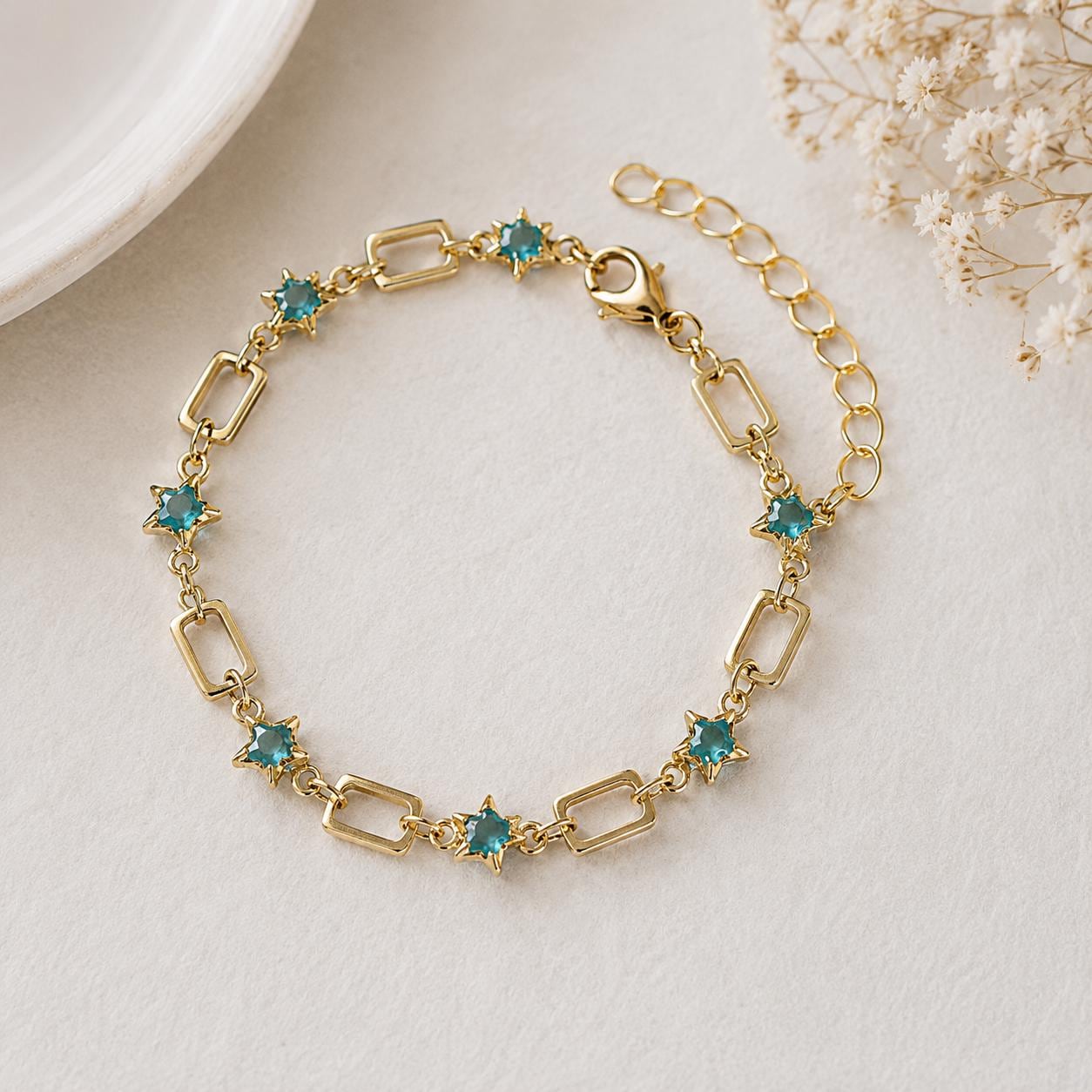 Aqua Star Gold Bracelet, Coastal Chain Bracelet, Celestial Jewelry, Beach Lover Gift, Dainty Gold Link Bracelet, Bridesmaid Gift