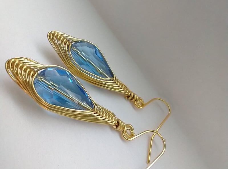 Blue Crystal Teardrop Earrings