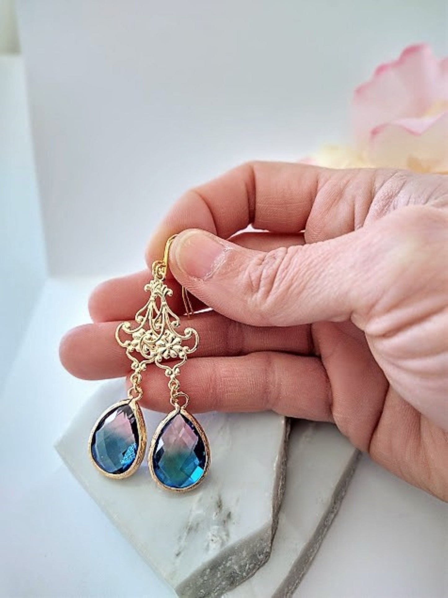Faceted Purple & Blue Glass Teardrop Dangle Earrings, Minimalist Style, Bridal Drop Earrings, Multi Color, Chandelier, Link