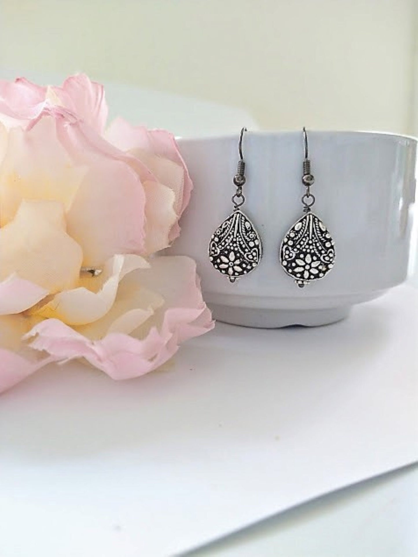 Floral Decorative Silver, Black Gunmetal Gray Teardrop Earrings, Gift For Her, Black Drops, Dainty Minimalist