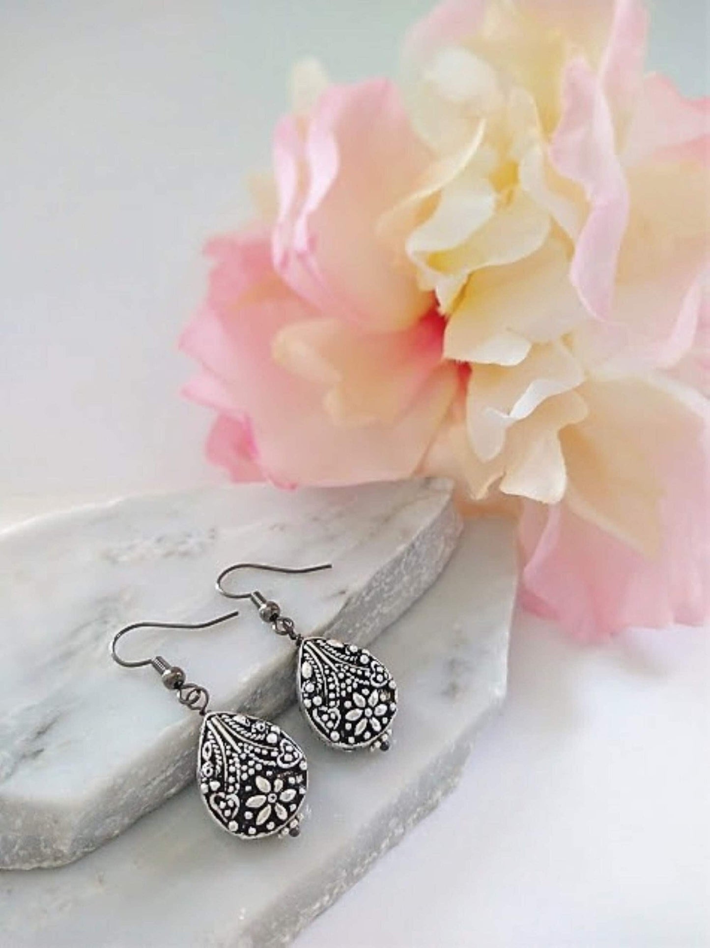 Floral Decorative Silver, Black Gunmetal Gray Teardrop Earrings, Gift For Her, Black Drops, Dainty Minimalist