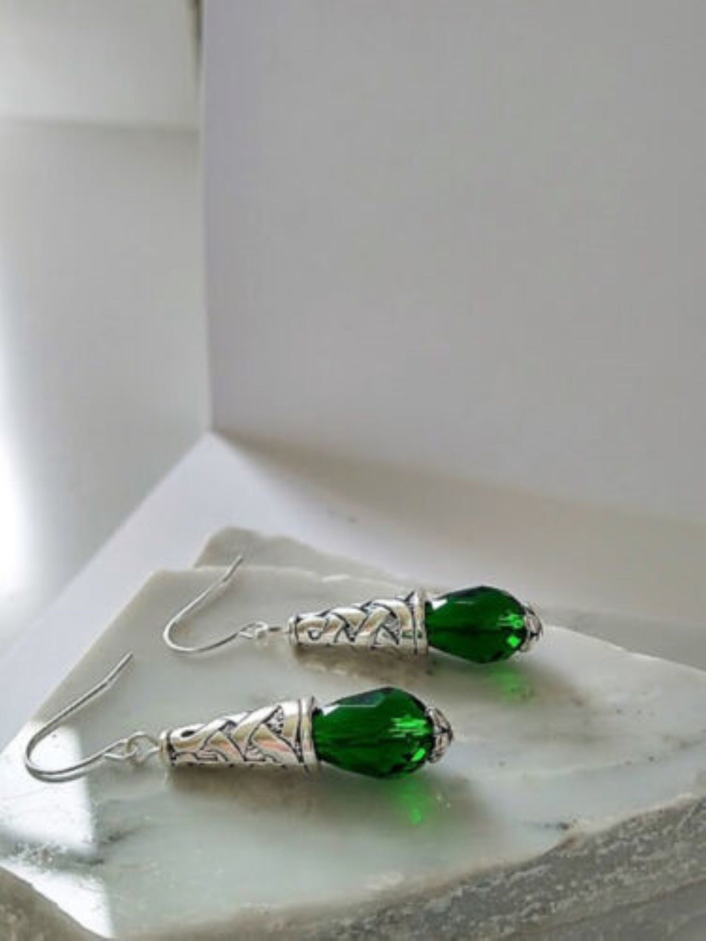Faceted Teardrop Crystal Silver Dangle Earrings, Drop Earrings, Gift For Her, Mother's Day Gift, Bridal Earrings, Minimalist Jewelry