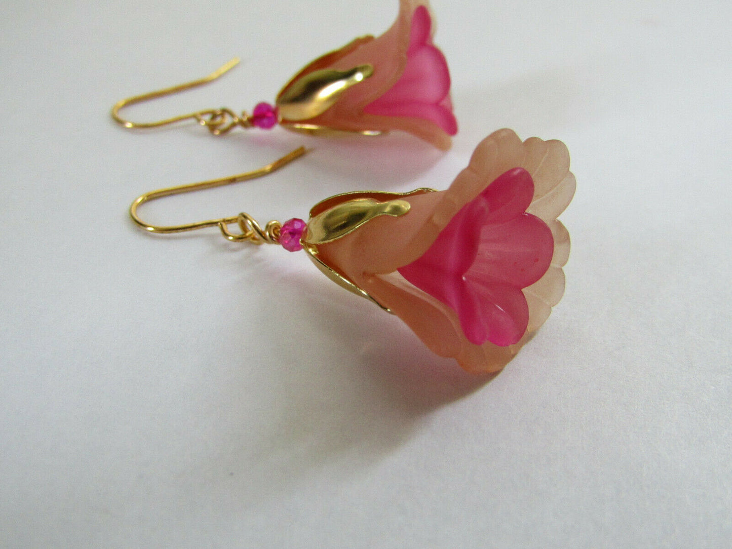 Flower Earrings Beige/Pink Tulip Cala Lily Gold Dangle Earrings Usa Handmade2 - Bad Apple Designs Jewelry