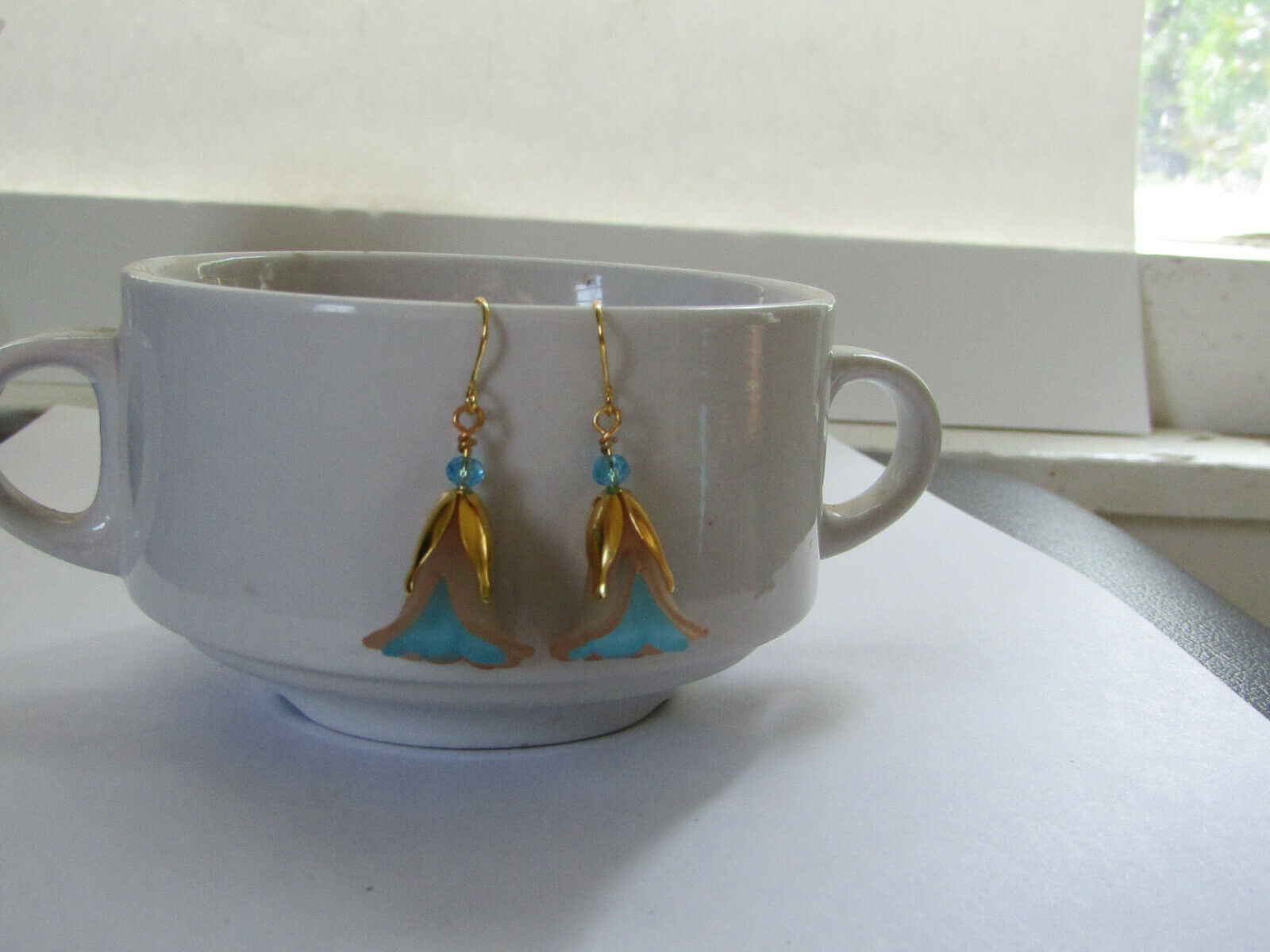 Flower Earrings Beige/Blue Tulip Cala Lily Gold Dangle Earrings Usa Handmade2 - Bad Apple Designs Jewelry