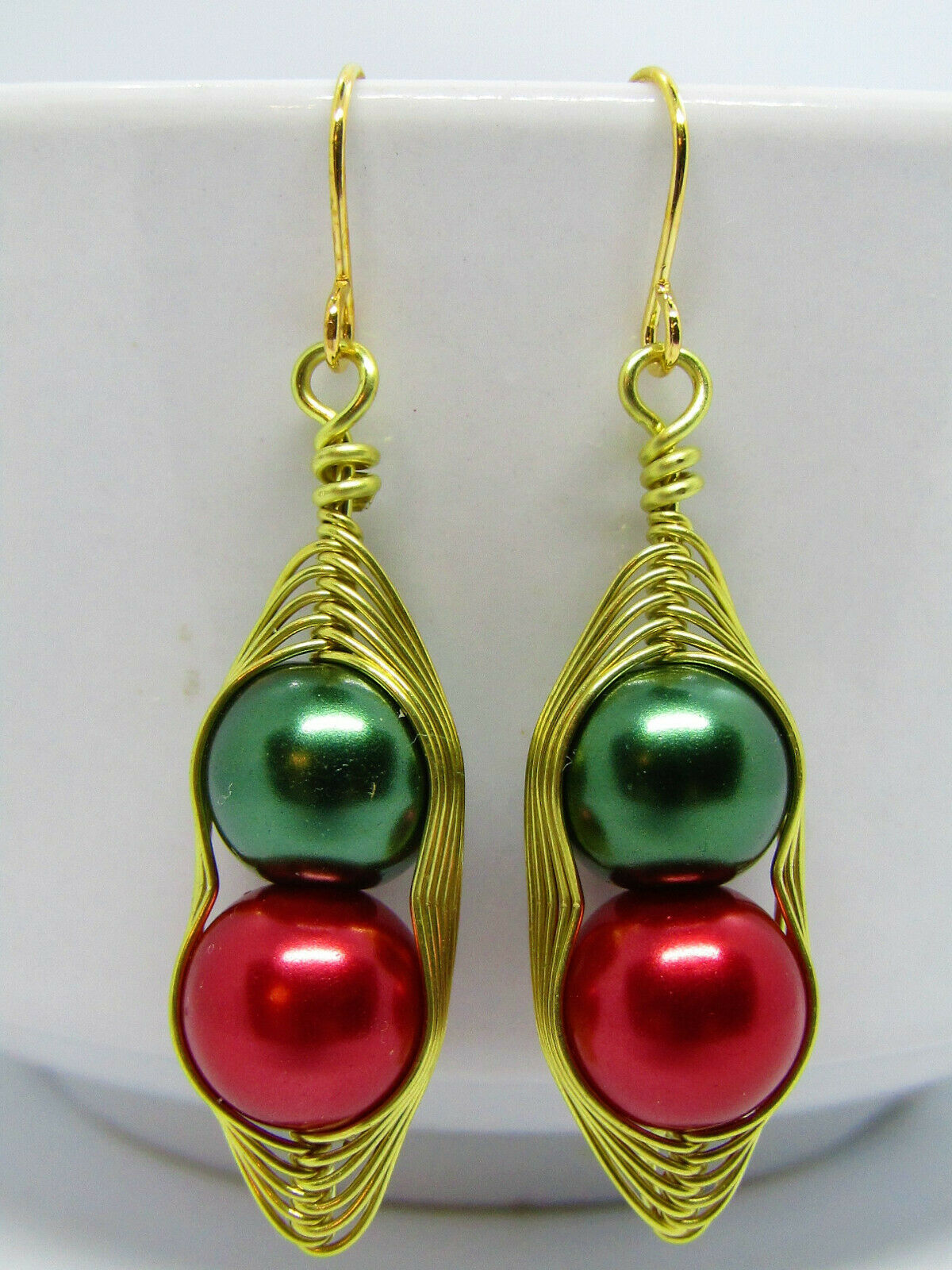Christmas Red Pearl